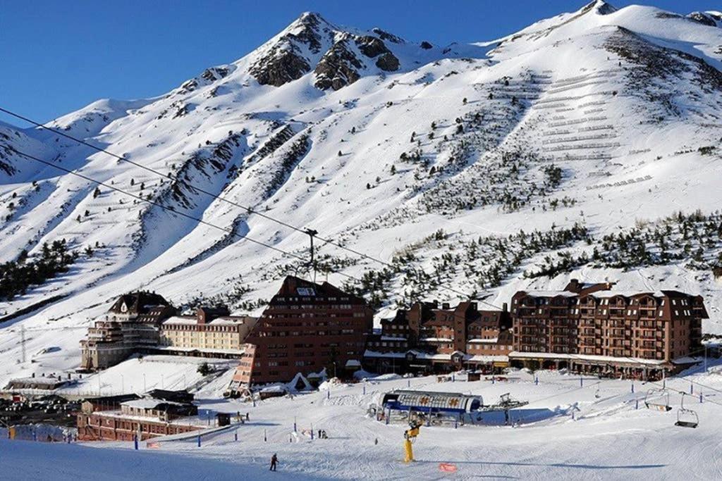 Atico Duplex Reformado Con Vistas A La Montana Leilighet Canfranc Eksteriør bilde